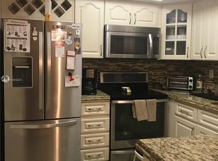 2 Laredo Pl #7-10, Davie, FL 33324