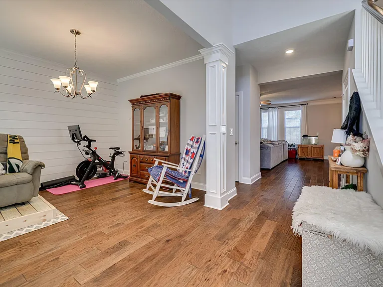 2217 Kendall Park Dr — Photo 9