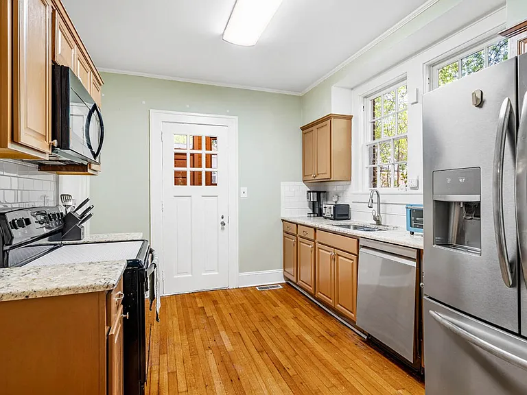 617 Fountain Pl — Photo 19