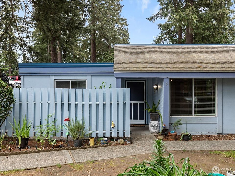 1st image of 4308 NE Sunset Boulevard #V5