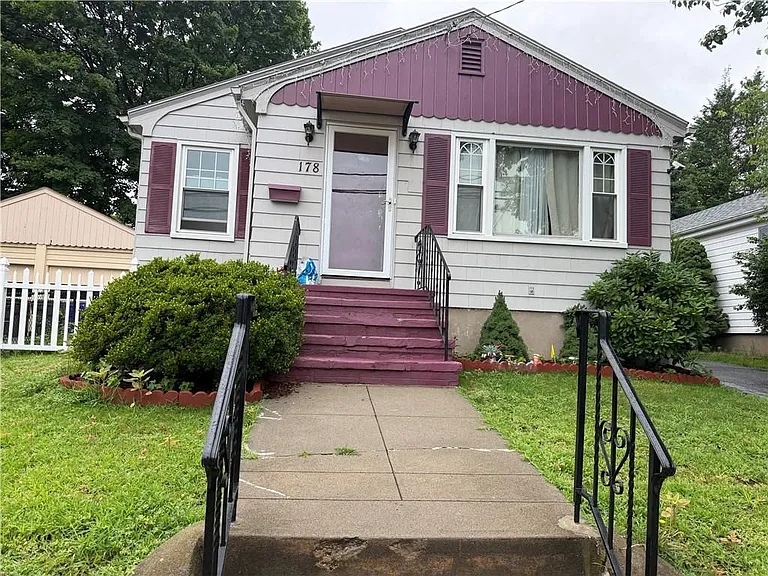 178 Sisson St — Photo 20