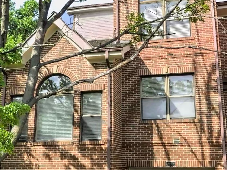 1st image of 1443 Hampton Hill Cir
