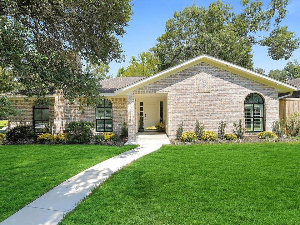 1st image of 10726 Riverview Dr