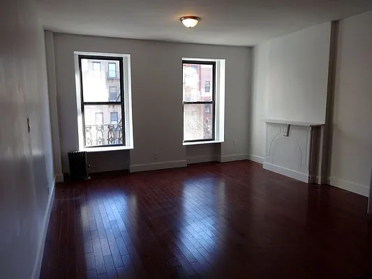 Rented by Steven Apuzzi LLC | media 37