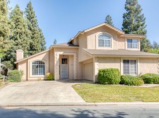 504 E Rusty Harbor Dr, Fresno, CA