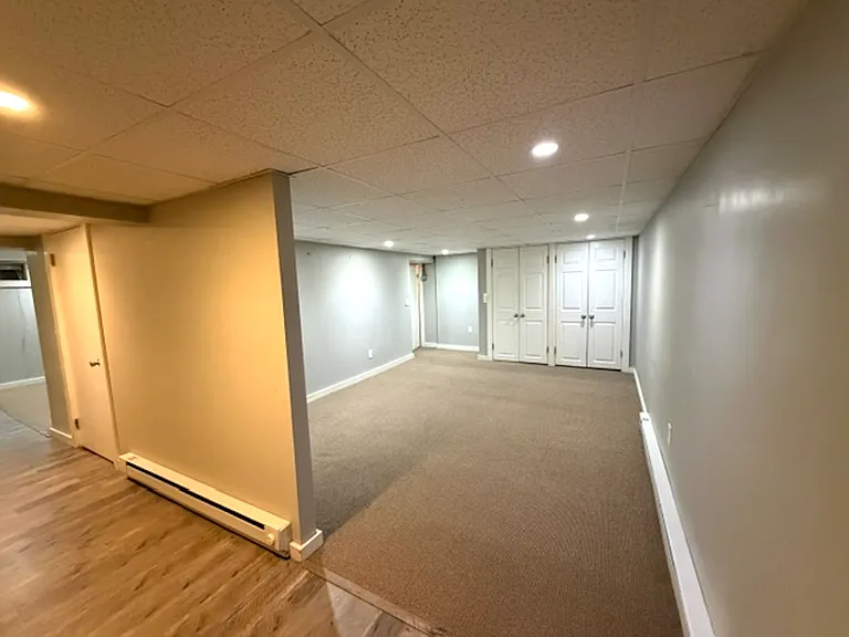 652 East Ave — Photo 23
