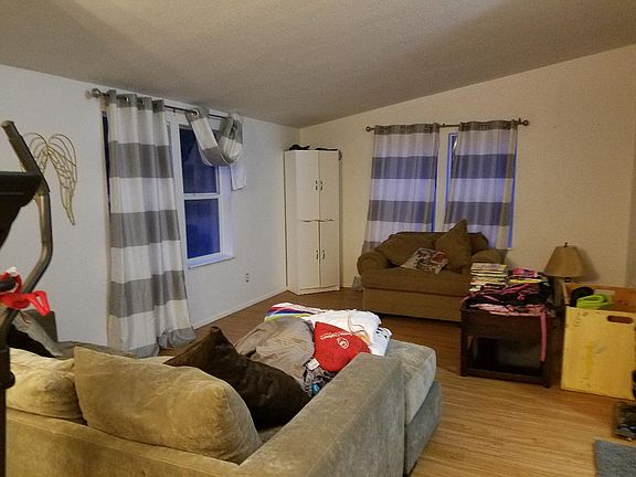 4th image of 11933 Hobby St SE