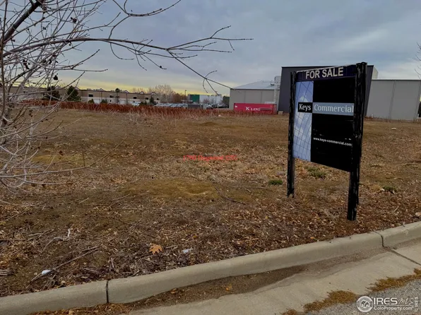 1750 Dogwood St, Louisville, CO 80027