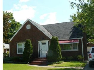 290 King St, Conneaut, OH 44030