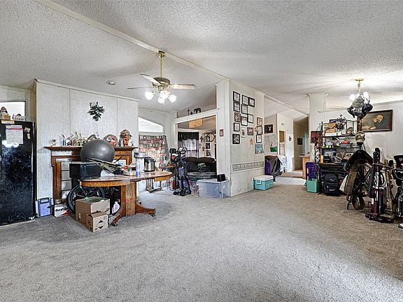 4th image of 138 Tanners Farm Rd
