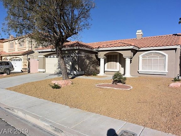 2nd image of 9622 Hawaiian Summer St