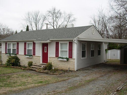 1st image of 409 Douglas Ave