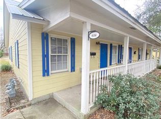 614 E Duffy St, Savannah, GA 31401