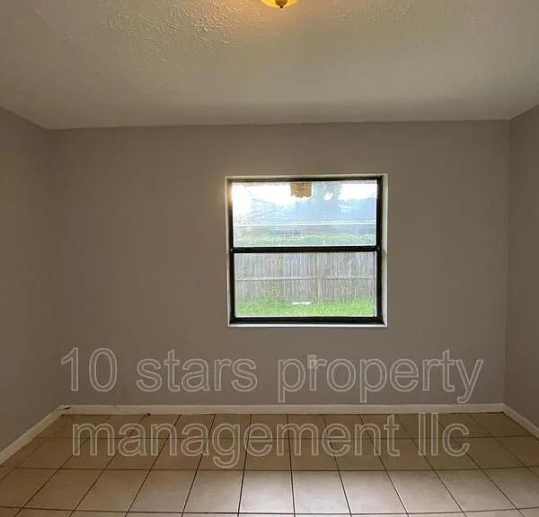 1413 E 99th Ave #B — Photo 10