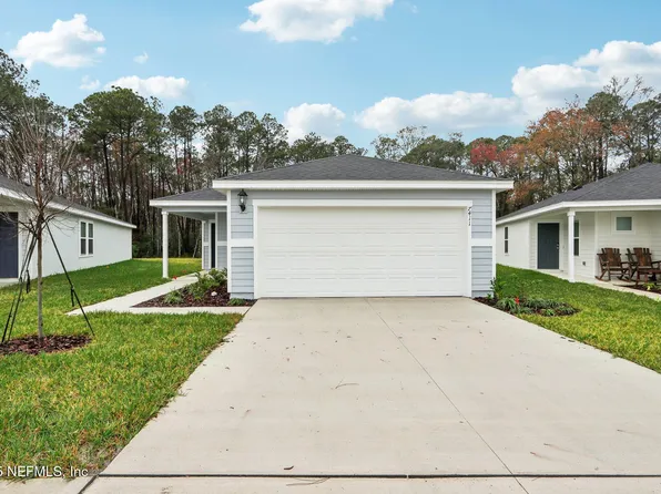 7411 QUEENSGATE Circle, Jacksonville, FL 32219