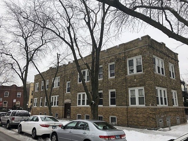 2nd image of 2703 W Ardmore Ave