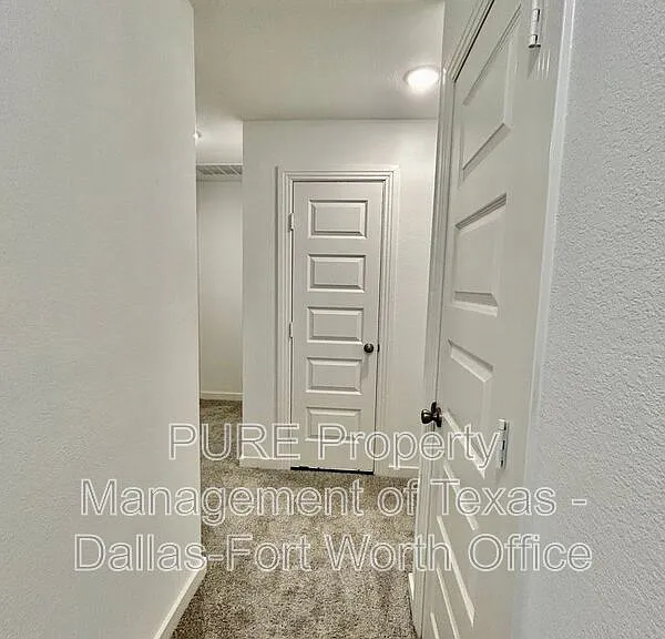 3918 Rochelle Ln — Photo 28