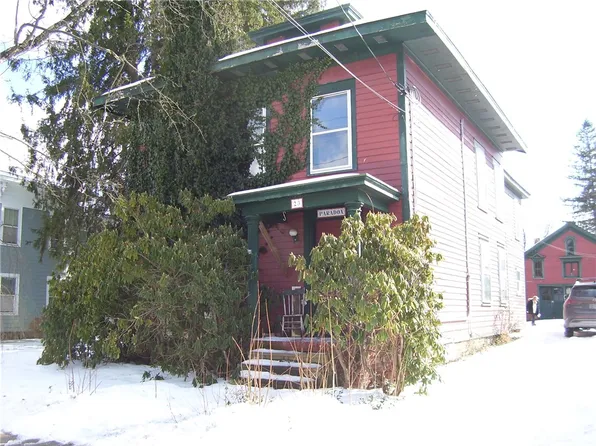 23 Hayes St, Norwich, NY 13815