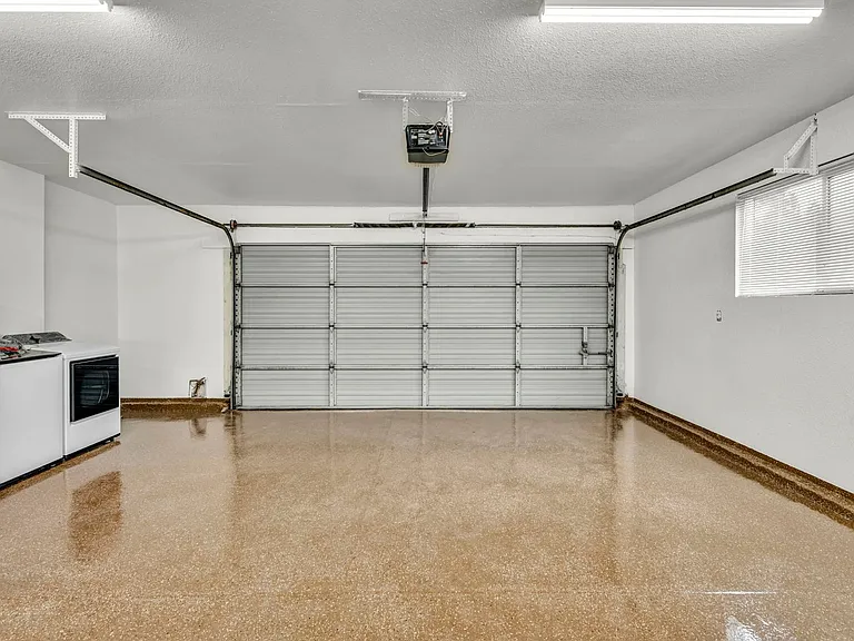 13745 Kewanna Trl — Photo 52
