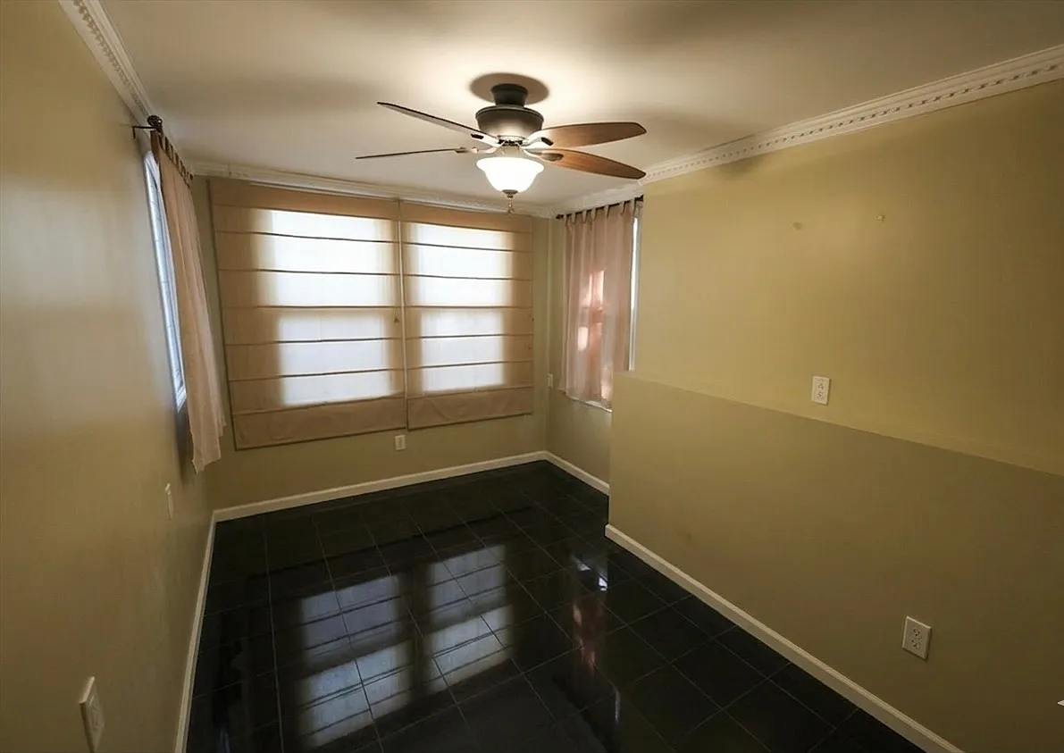 1 bed, 450 sqft, $2,550 — Photo 4