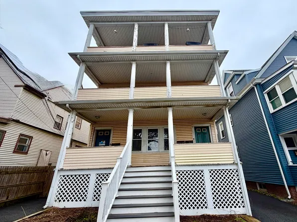 33-35 Sewall St, Somerville, MA 02145