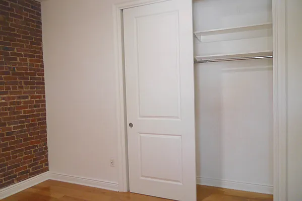 Rented by Avenue Sotheby's International Realty | media 18