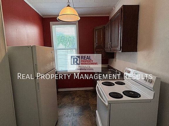 3rd image of 309 Chandler Ave #4
