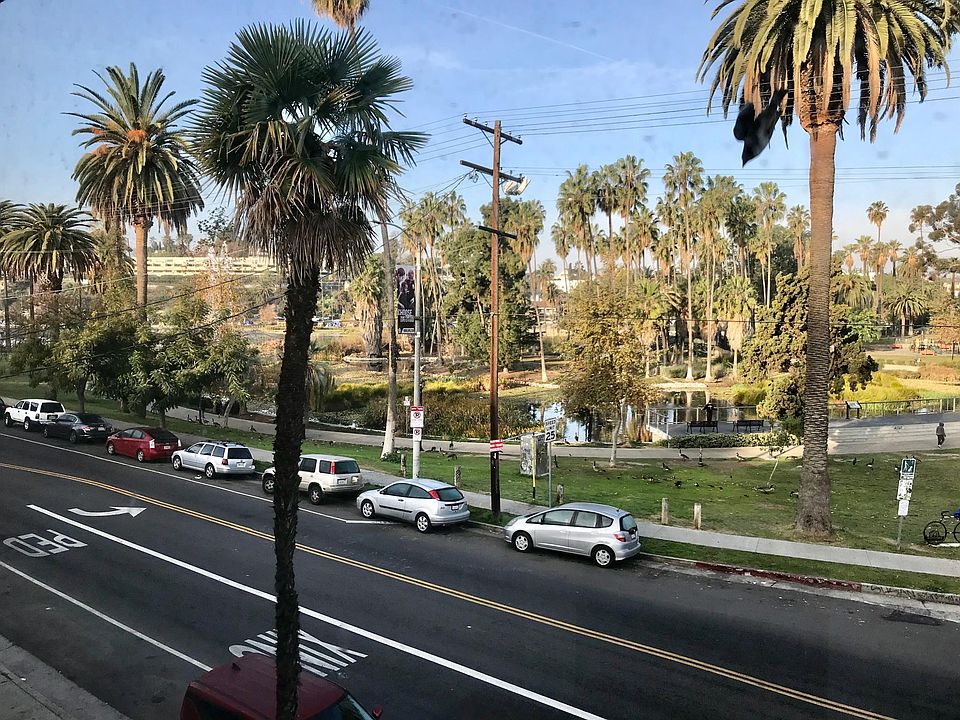 1st image of 1022 Echo Park Ave