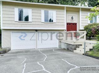 32922 33rd Ave SW #1, Federal Way, WA 98023