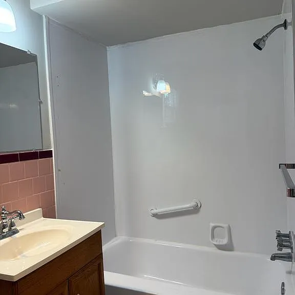 19 Park Ave #1 — Photo 12