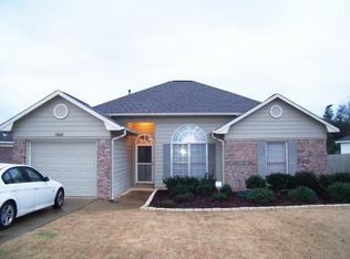 1002 Sugar Mill Dr, Columbus, GA 31909