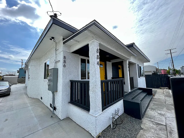 882 E Martin Luther King Jr Blvd — Photo 3