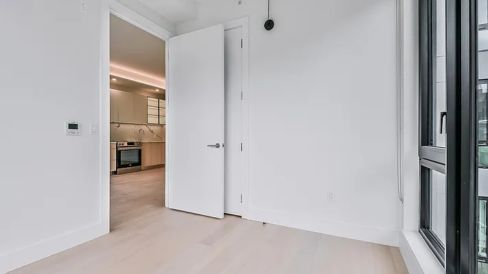 Bedroom, photo 6