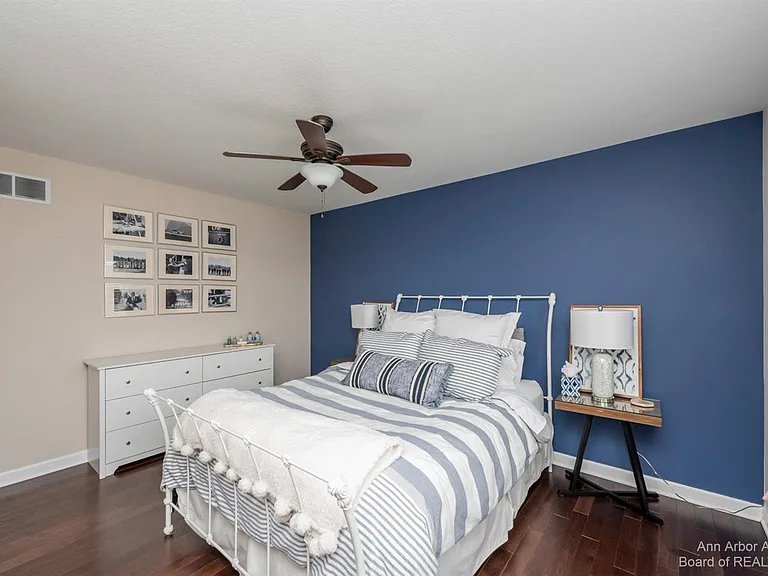 51152 E Bourne Ter — Photo 38