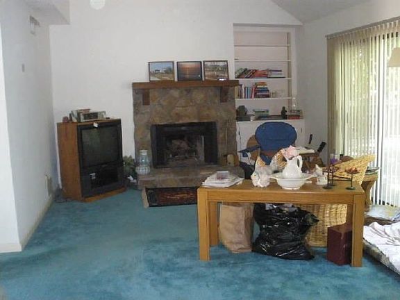 2nd image of 4712 Glenwhite Dr
