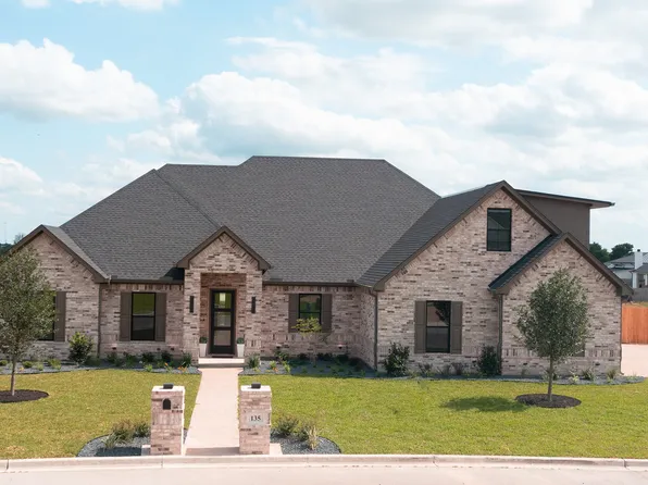 135 Big Catch Ln, Waco, TX 76706