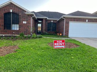 3518 Running Tide, Friendswood, TX 77546