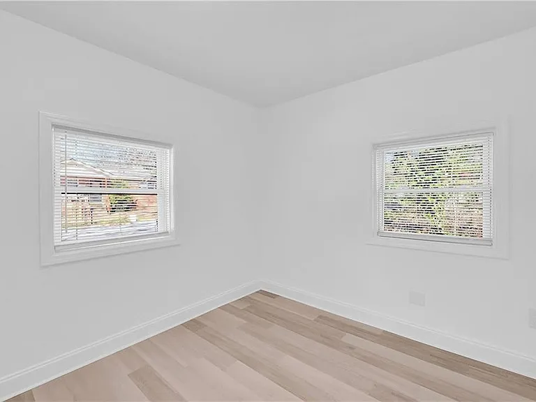 315 Evans St — Photo 17