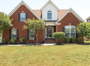 5407 Saint Ives Dr, Murfreesboro, TN 37128