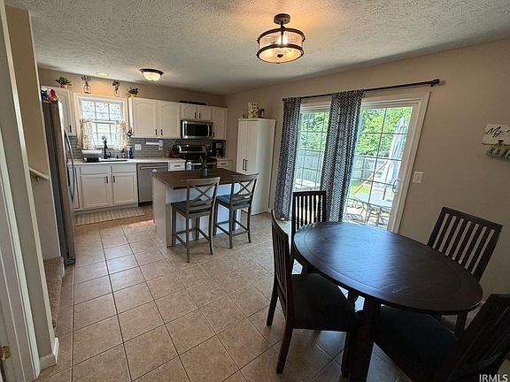 5th image of 4644 Rathbone Dr