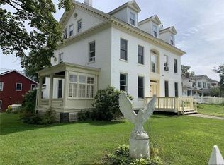 94 Main St, Saugerties, NY 12477