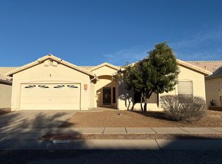 1071 S Suncove Dr, Tucson, AZ 85748