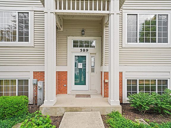 2nd image of 589 Cary Woods Cir