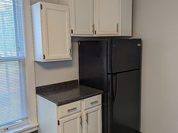 WHITE CABINETS - FRESH PAINT- CLEAN LOOK