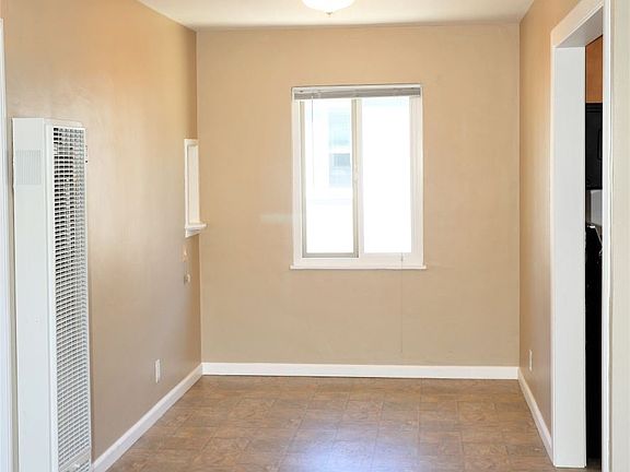 5th image of 950 Magnolia Ave Unit 11