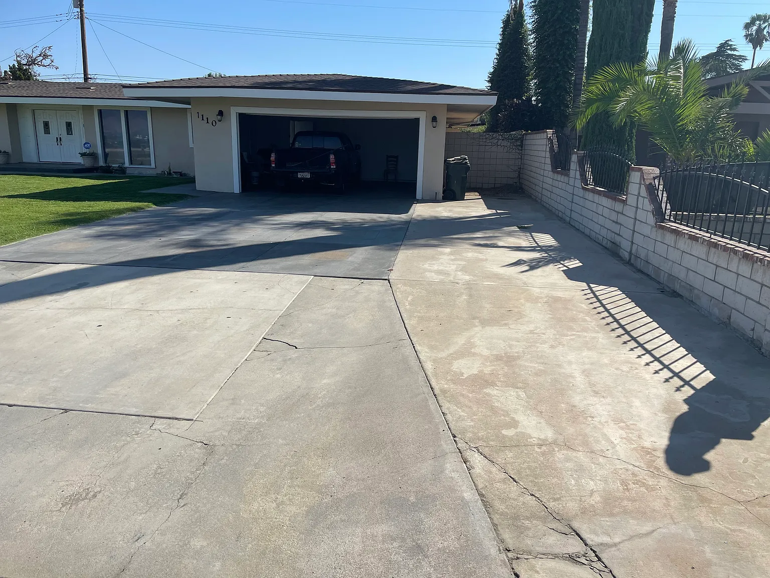 3 bed, 2425 sqft, $3,600 — Photo 3