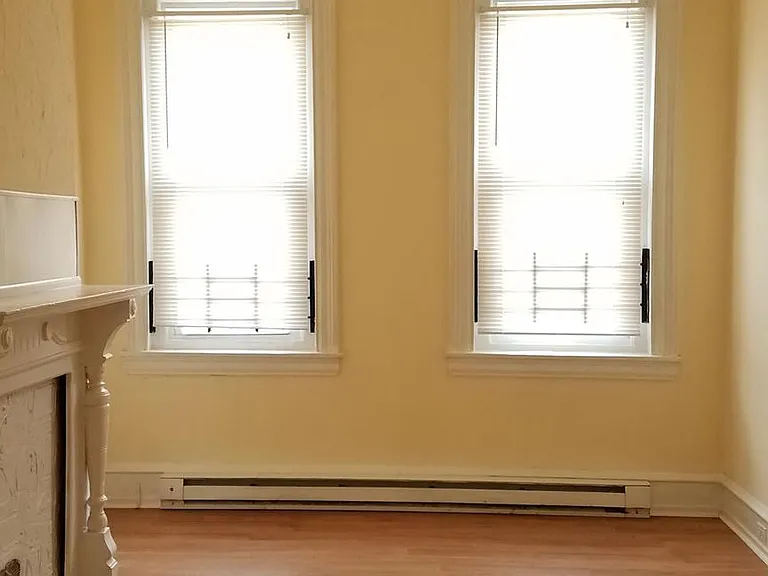 3046 Clifford St — Photo 12