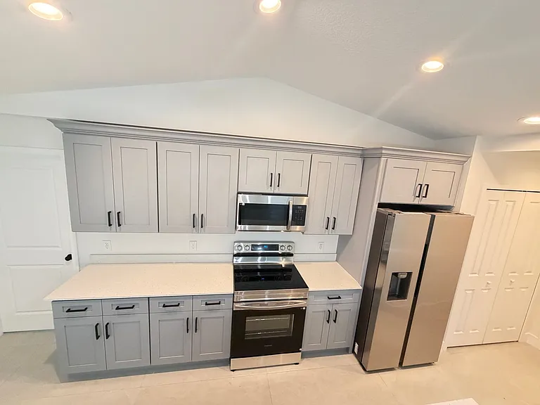 2614 Palomar Ave SE — Photo 11