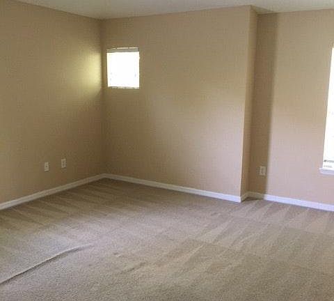 3rd image of 2330 San Jacinto Cir