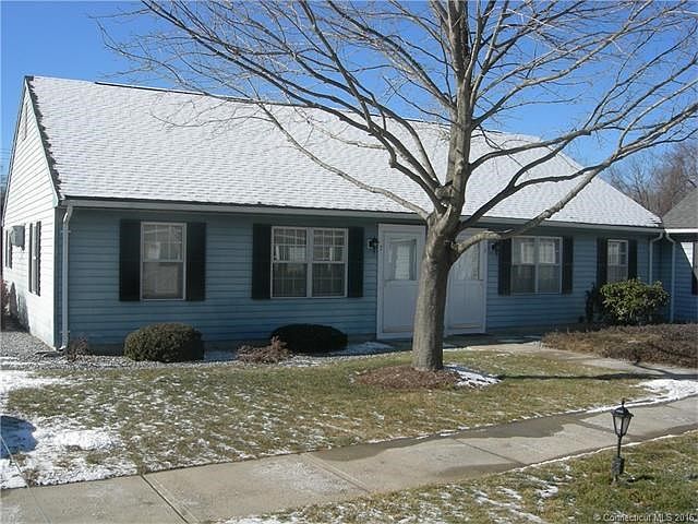 7 Plymouth is 1/2 of a Duplex